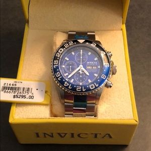 Invicta Reserve Pro Diver Model 21645 Men’s Watch